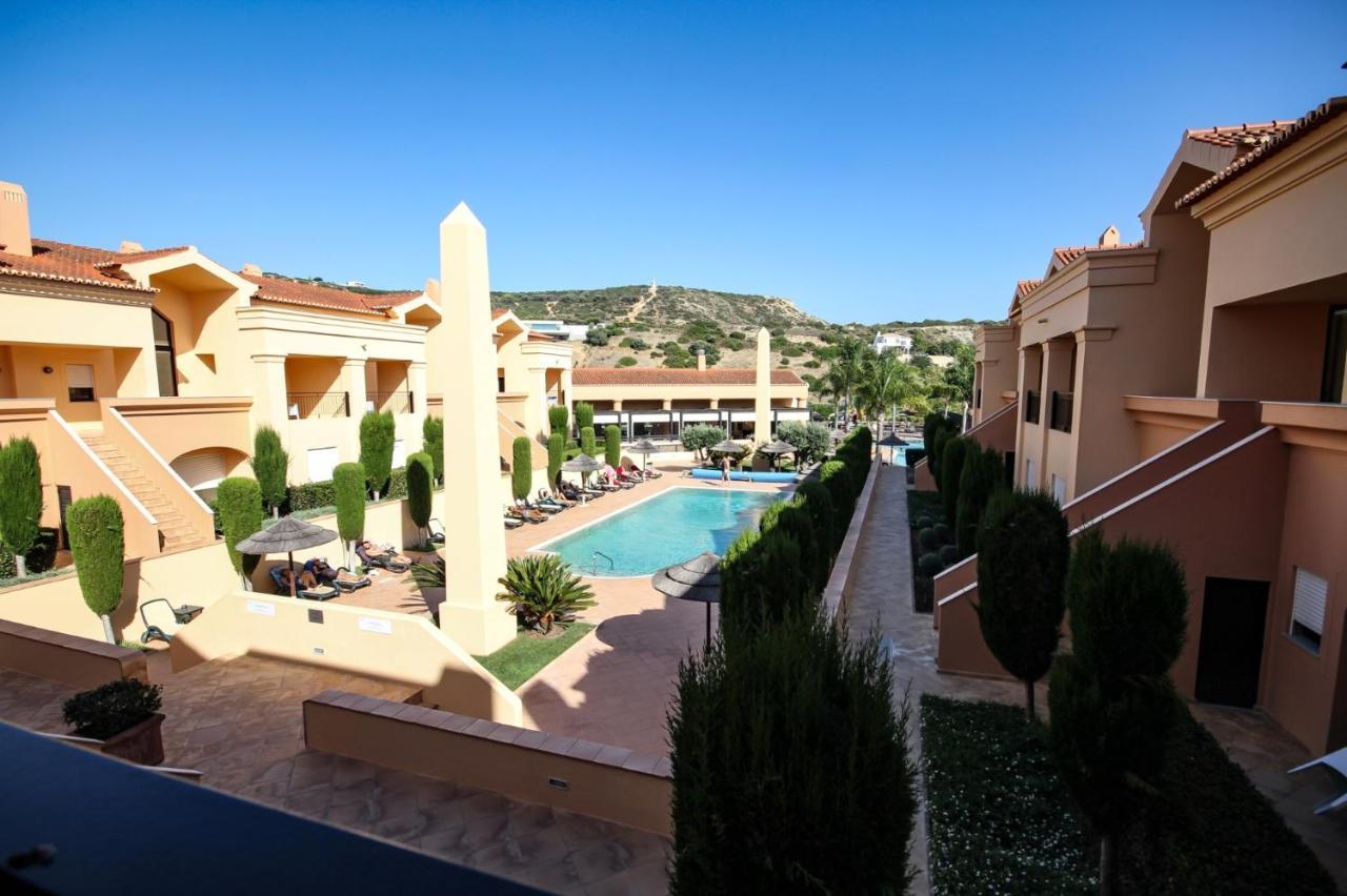 Luxury Apartment - T1 Vue Sur Piscine - Praia Da Luz Екстер'єр фото
