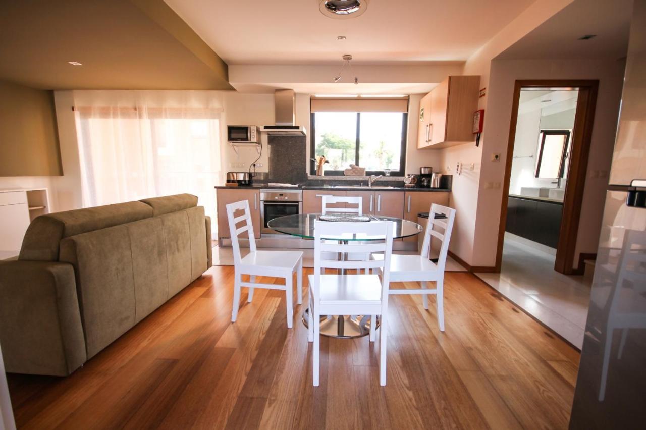 Luxury Apartment - T1 Vue Sur Piscine - Praia Da Luz Екстер'єр фото