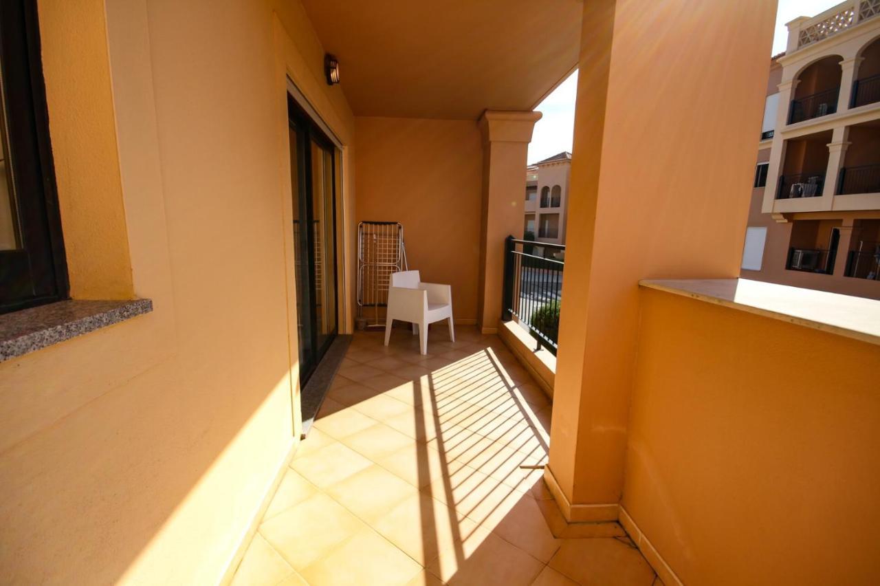 Luxury Apartment - T1 Vue Sur Piscine - Praia Da Luz Екстер'єр фото