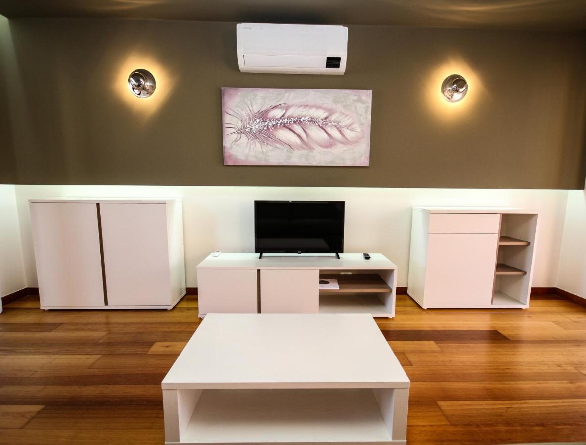 Luxury Apartment - T1 Vue Sur Piscine - Praia Da Luz Екстер'єр фото
